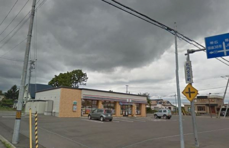 ���ӊ��@-