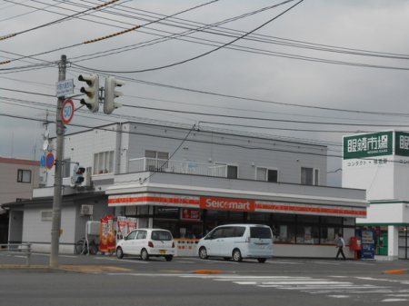 ���ӊ��@-